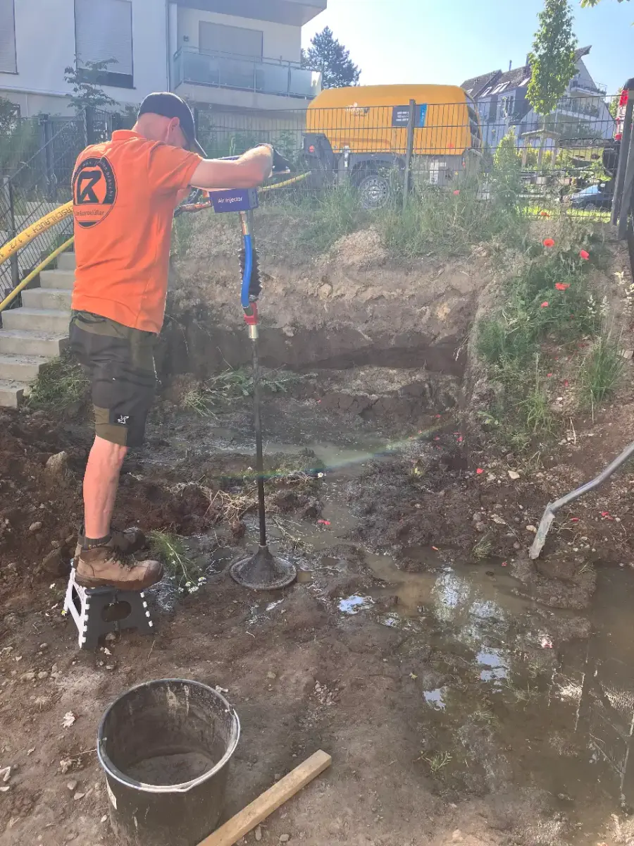 Bodenbelüftung mit Drucklufttechnik auf dem Solingen Grundstück im Einsatz